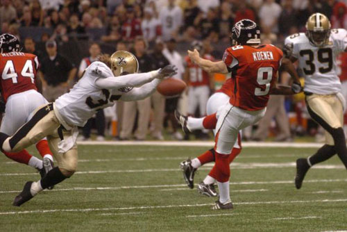 Steve Gleason blocks Falcons punt